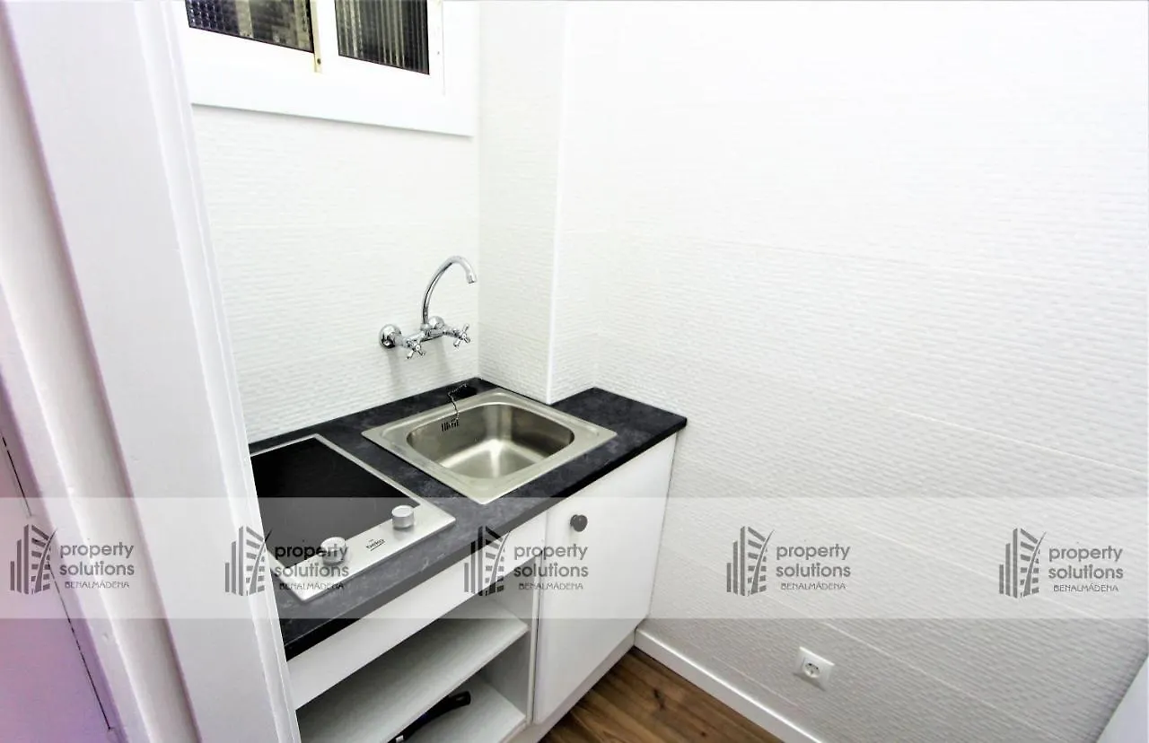 Apartamento 47 Hercules Estudio. Vistas Al Jardin Y La Piscina. Cercano Al Centro. Excelente Ubicacion. Benalmádena